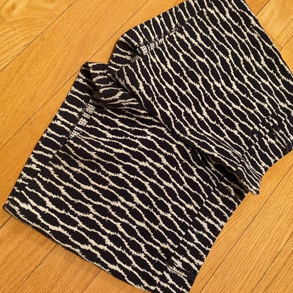 Loft Riviera Short size 6 - Picture 3 of 6